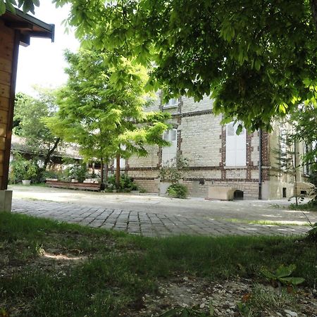 Au Fil De Troyes Bed and Breakfast Sainte-Savine Εξωτερικό φωτογραφία