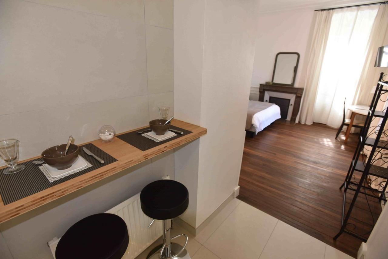 Au Fil De Troyes Bed and Breakfast Sainte-Savine Εξωτερικό φωτογραφία